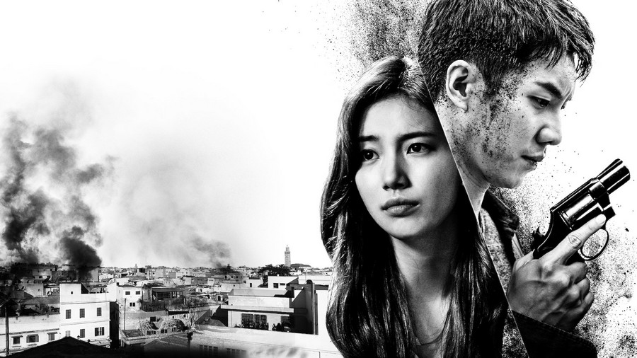 Cena de dorama de ação coreano com protagonistas em uma cena intensa de luta e perseguição